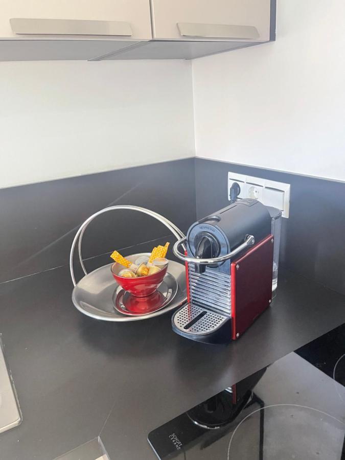 Апартаменты Apartamento Coman Av Rey Juan Carlos I Торренте Экстерьер фото
