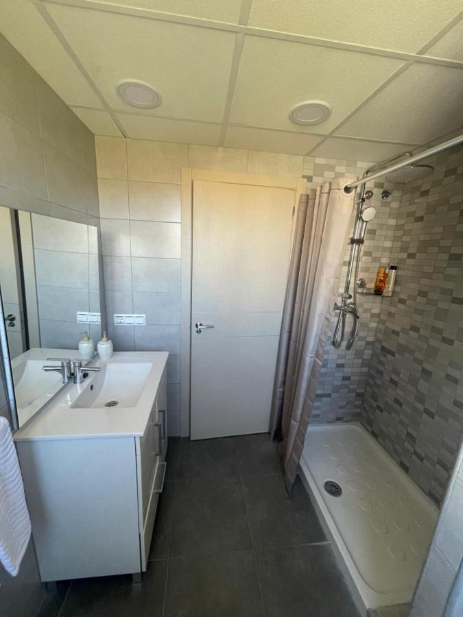 Апартаменты Apartamento Coman Av Rey Juan Carlos I Торренте Экстерьер фото